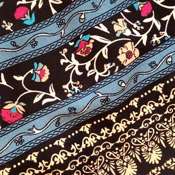 🔺️Forever 21 Black Floral Open Front Dolman Kimono Wrap Plus Sized - Picture 9 of 11